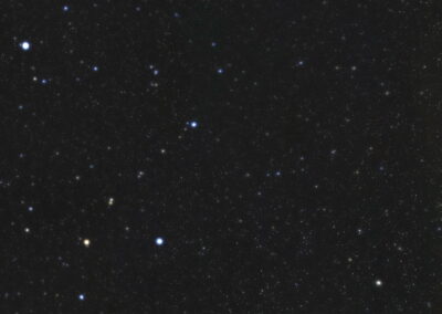 Das unscheinbare Sternbild Mikroskop besteht nur aus lichtschwachen Sternen